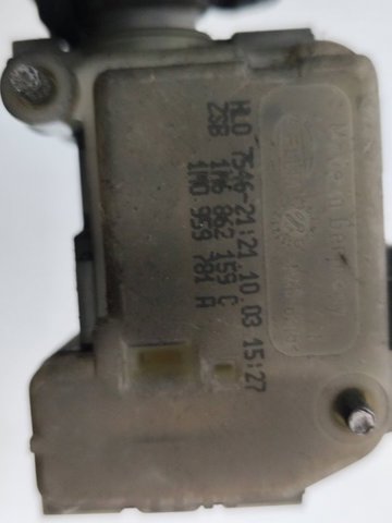 1M0959781A VAG Motor de apertura/cierre del cierre del maletero (puerta trasera 3/5)  en stock Córdoba