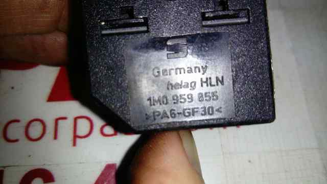 1M0959855 Botón de encendido del motor del elevalunas delantero derecho  comprar en Zaragoza