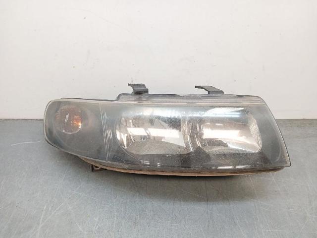 VAG 1M1941002D Faro derecho  disponible Lugo