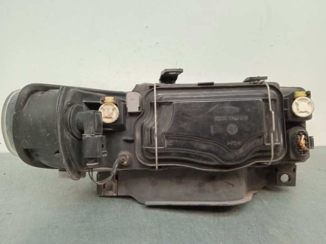 1M1941015 Faro izquierdo  disponible Utrera