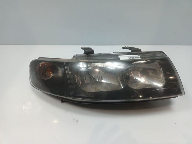 1M1941016 VAG Faro derecho  comprar en Jaén