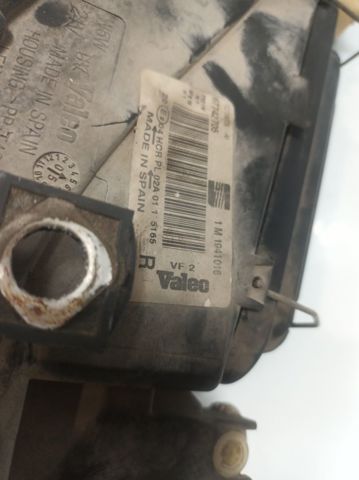 VAG 1M1941016 Faro derecho  comprar en Albacete
