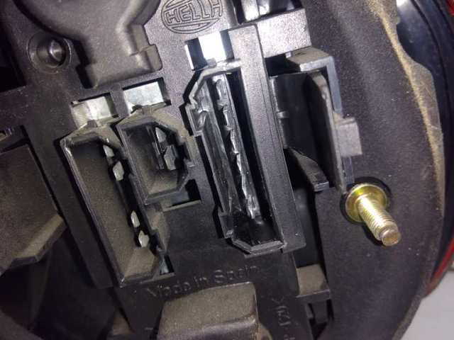 1M5945111 VAG Piloto trasero izquierdo comprar Bilbao