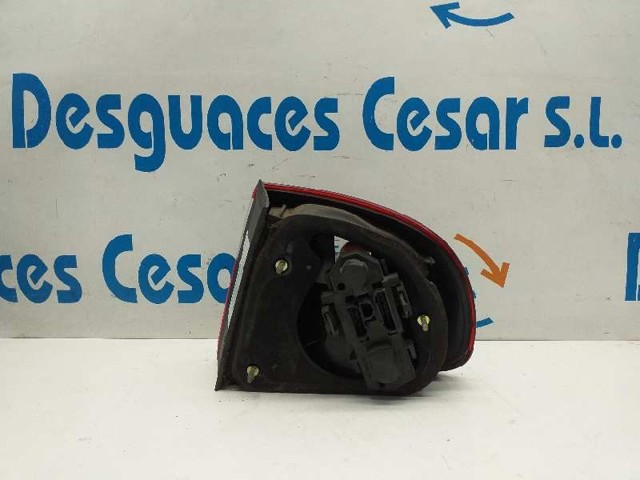 1M5945111 VAG Piloto trasero izquierdo  en stock Huelva
