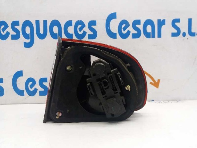 1M5945111 Piloto trasero izquierdo  disponible Málaga