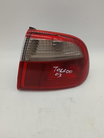 1M5945112 Piloto trasero derecho comprar Sevilla