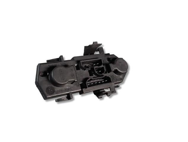 VAG 1M5945257 Placa de contacto de luz trasera  en stock Salamanca