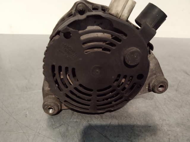 FORD 1M5T10300BD Alternador  en stock Salamanca