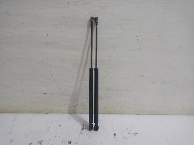 VAG 1M6827550A Amortiguador de la tapa del maletero  comprar en Murcia