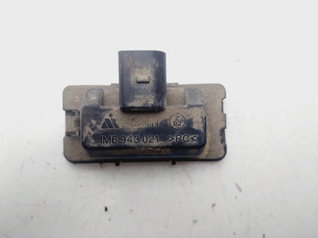 1M6943021 VAG Luz matricula comprar Madrid