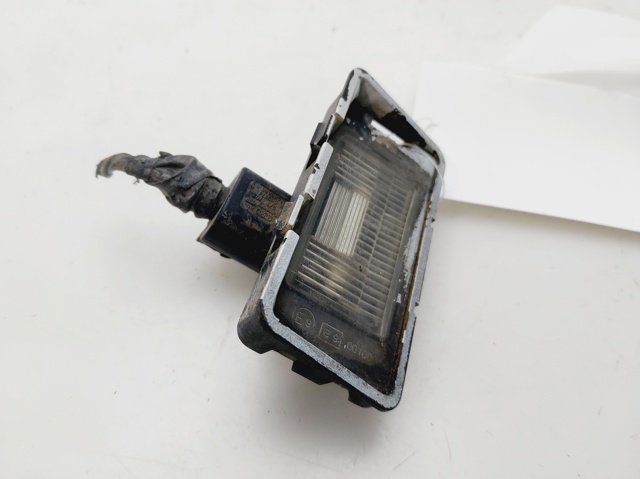 1M6943021 Luz matricula comprar Sevilla