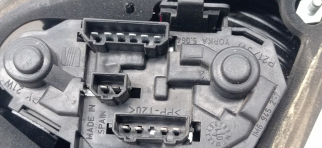 1M6945095A VAG Piloto trasero exterior izquierdo  comprar en Oviedo