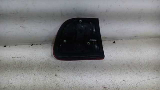 1M694510801C Piloto trasero interior derecho  en stock Granada