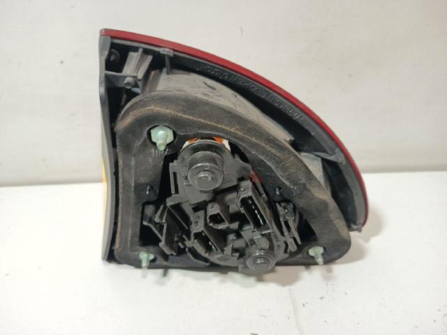1M6945111 Piloto trasero exterior izquierdo  disponible Burgos