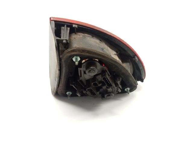 1M694511101C VAG Piloto trasero exterior izquierdo  en stock Huelva