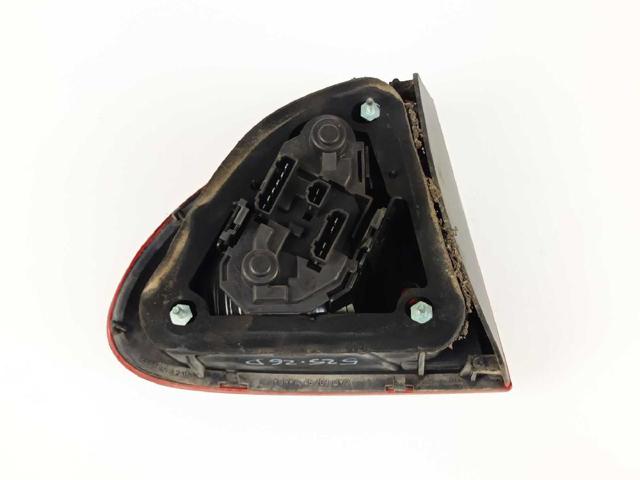 VAG 1M6945112 Piloto trasero exterior derecho  en stock Valencia