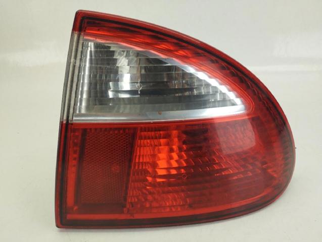 VAG 1M6945112 Piloto trasero exterior derecho  comprar en Ponferrada