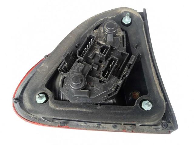 VAG 1M6945112 Piloto trasero exterior derecho  disponible Lugo
