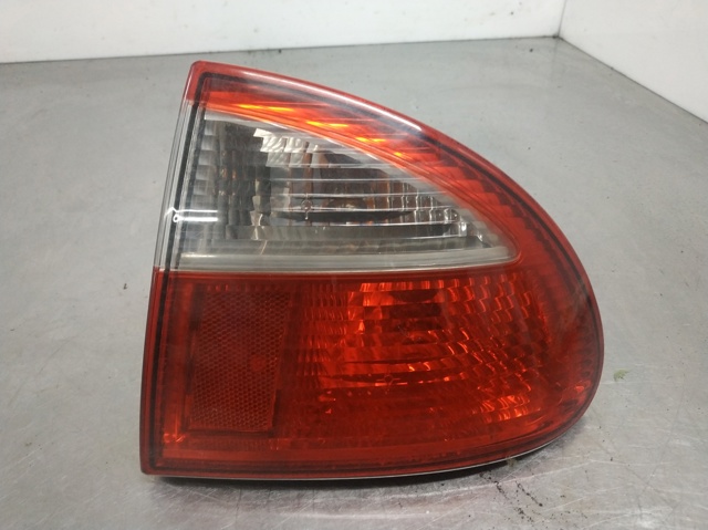 1M6945112 Piloto trasero exterior derecho  disponible Málaga