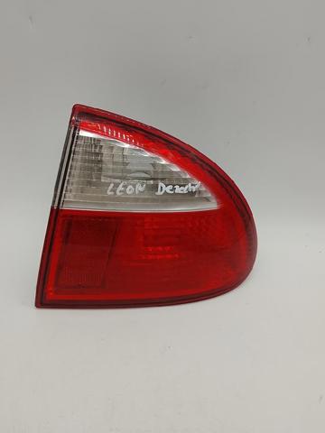 1M694511201C Piloto trasero exterior derecho comprar Sevilla