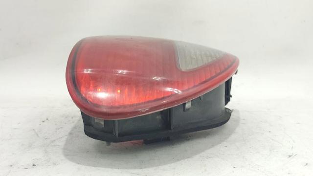 1M694511201C Piloto trasero exterior derecho  disponible Utrera