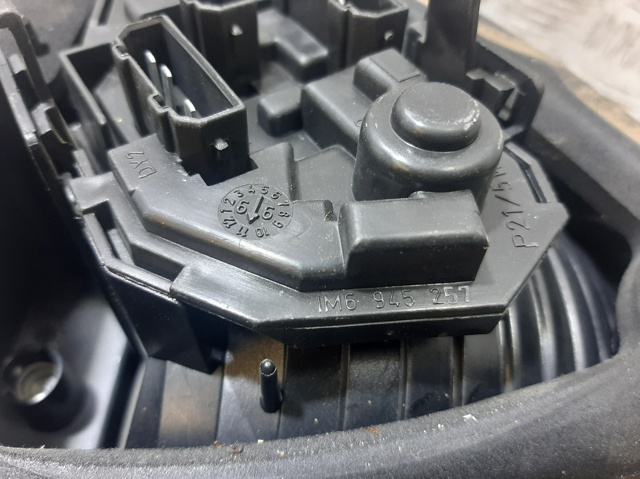 1M6945257 Portalámparas de luz trasera  disponible Burgos