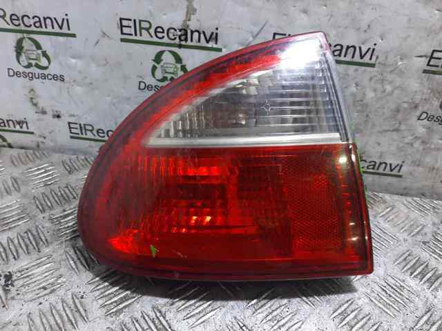 VAG 1M6945257 Portalámparas de luz trasera  disponible Valladolid