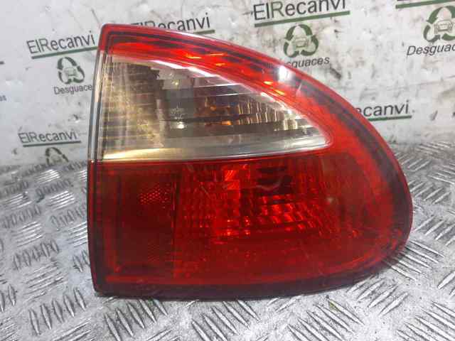 VAG 1M6945258 Portalámparas de luz trasera  en stock Salamanca