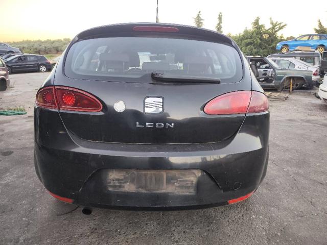 1P0807421GRU VAG Parachoques trasero  en stock Huelva