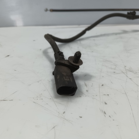 1P0823509D VAG Cerradura de capó  en stock Córdoba