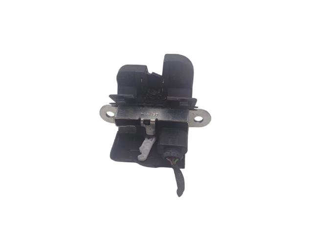 1P0827505 Cerradura de tapa de maletero  comprar en Reus