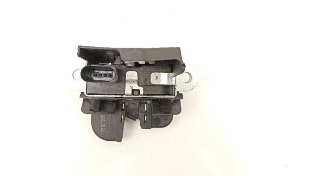 1P0827505E Cerradura de tapa de maletero  disponible Málaga