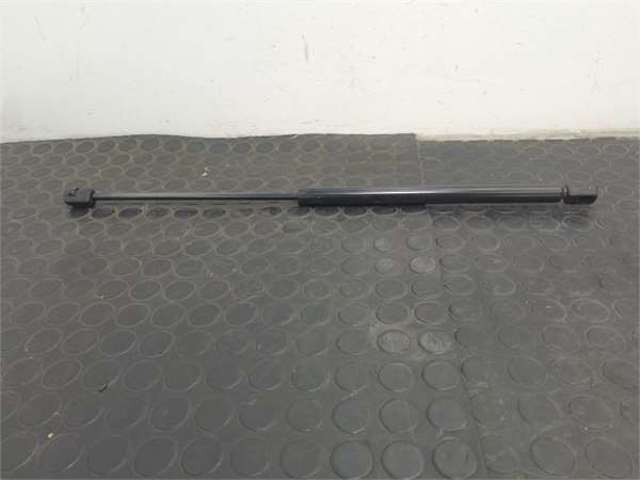 1P0827550 VAG Amortiguador maletero comprar Madrid