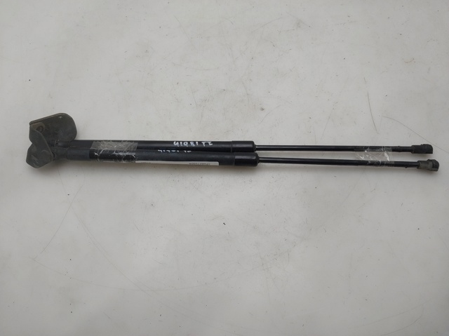 1P0827550A VAG Amortiguador de la tapa del maletero  disponible Ourense