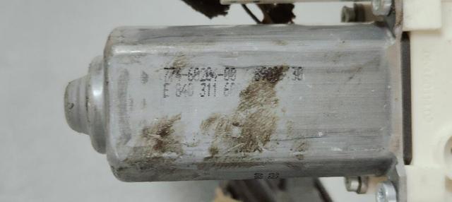 1P0837402A Motor del elevalunas de la puerta delantera derecha  disponible Utrera