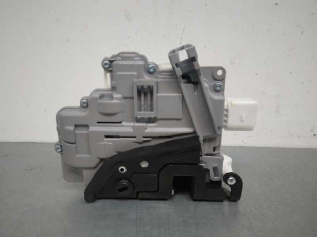VAG 1P0839015 Cerradura de puerta trasera izquierda  comprar en Murcia