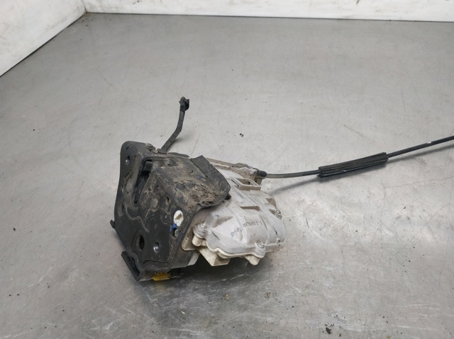 VAG 1P0839016 Cerradura de la puerta trasera derecha  comprar en Murcia
