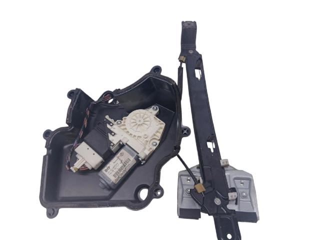 VAG 1P0839401B Motor del elevalunas de la puerta delantera izquierda  disponible España