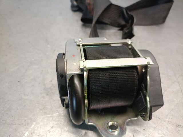 1P0857706A VAG Cinturón de seguridad delantero derecho  en stock Huelva