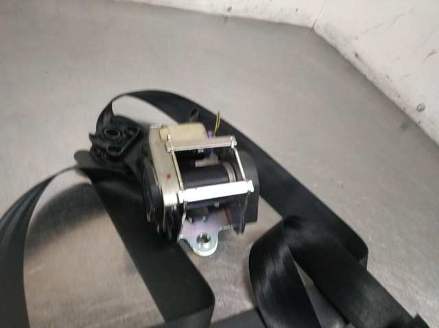 1P0857706A VAG Cinturón de seguridad delantero derecho  comprar en Lleida