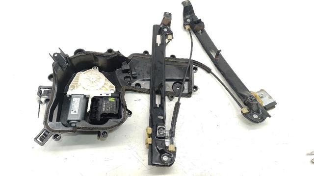 VAG 1P0867435 Motor del elevalunas de la puerta delantera izquierda  comprar en Murcia