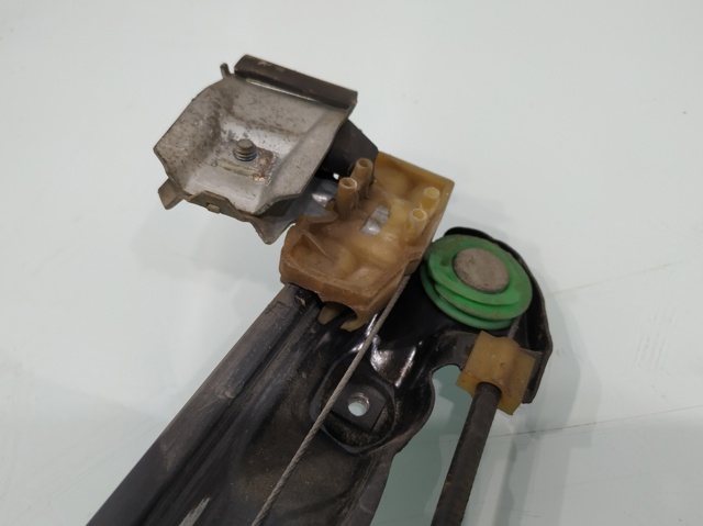 1P0867436 VAG Motor del elevalunas de la puerta delantera derecha comprar Bilbao