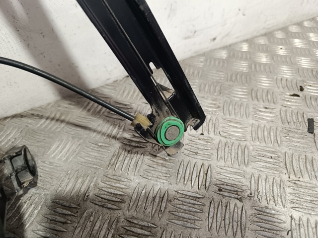 1P0867436 VAG Motor del elevalunas de la puerta delantera derecha comprar Bilbao