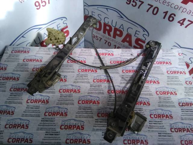 1P0867436 VAG Motor del elevalunas de la puerta delantera derecha  disponible Ourense