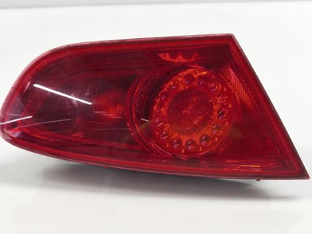 1P0945093F Piloto trasero interior izquierdo  en stock Sabadell