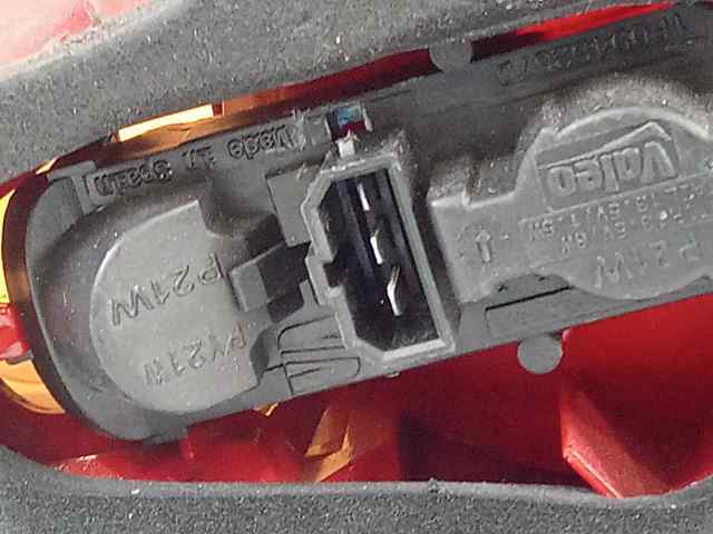1P0945096F Piloto trasero exterior derecho  comprar en Reus