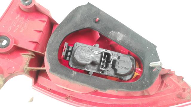 1P0945096F VAG Piloto trasero exterior derecho  comprar en Jaén