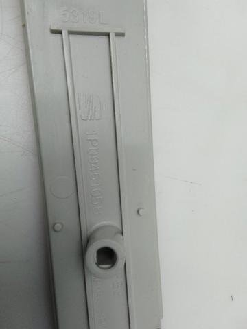 1P0945105B VAG/Seat