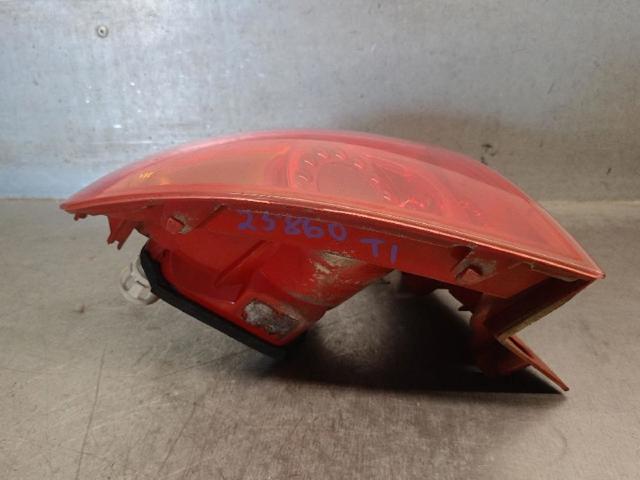 1P0945111C Piloto trasero exterior izquierdo  comprar en Zaragoza