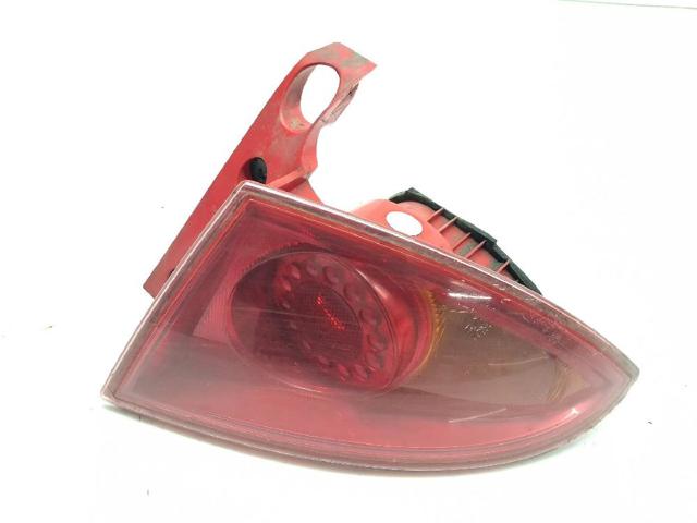 VAG 1P0945112C Piloto trasero exterior derecho  disponible Valladolid